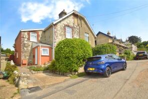 5, Castle View, Clevelands Road, Wroxall PO38 3DZ