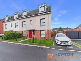 15, Razorbill Way, Walsall WS3 1EH