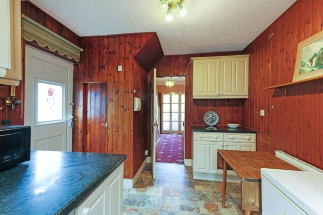 3 bed Semi-Detached for sale Image 12