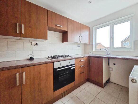 2 bed Semi-Detached for sale Image 4