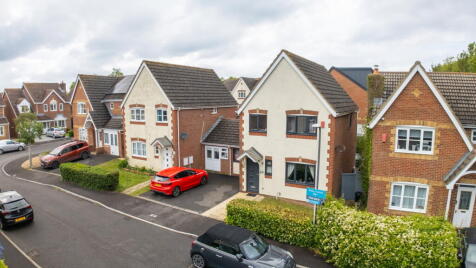 Under Knoll, Peasedown St John, Bath, BA2 8TY
