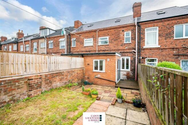 Rear Garden 2.jpg
