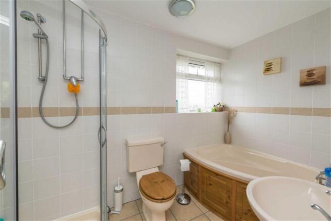 Excellent En-Suite B