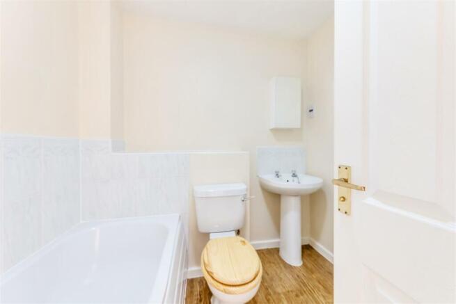 60 Westwood Road, Atherstone
