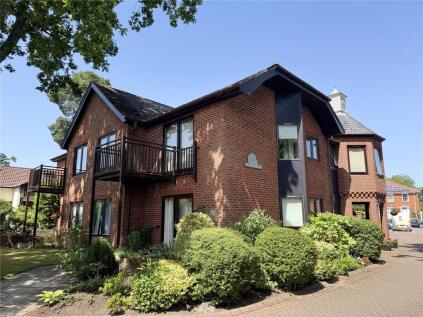 Hartford Court, Hartley Wintney, Hampshire, RG27