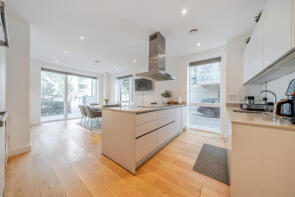 23, West Parkside, London SE10 0JT