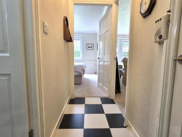 PRIVATE ENTRANCE HALL