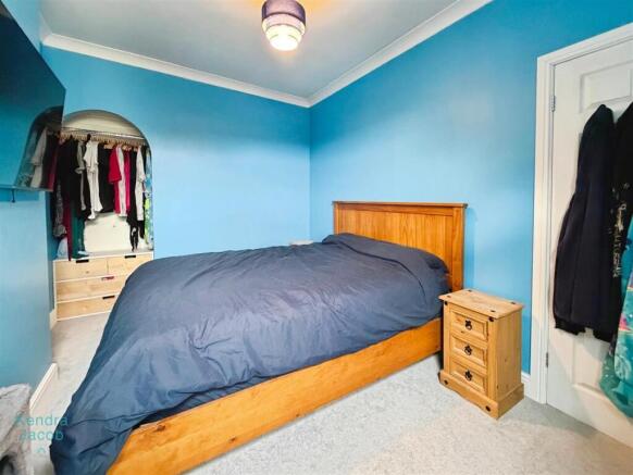 2 bed Semi-Detached for sale Image 12