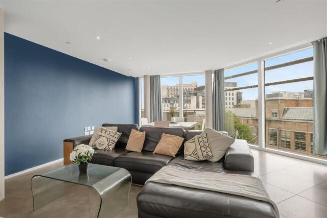 Living Area (2)