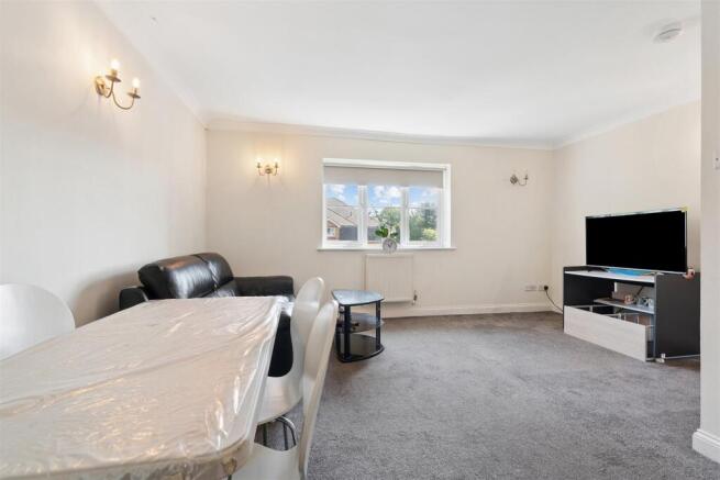 12 Mountcombe House SW19 reception 1.jpg