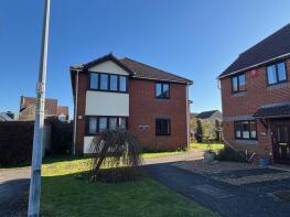 18, The Hawthorns, Bedford MK43 0EJ