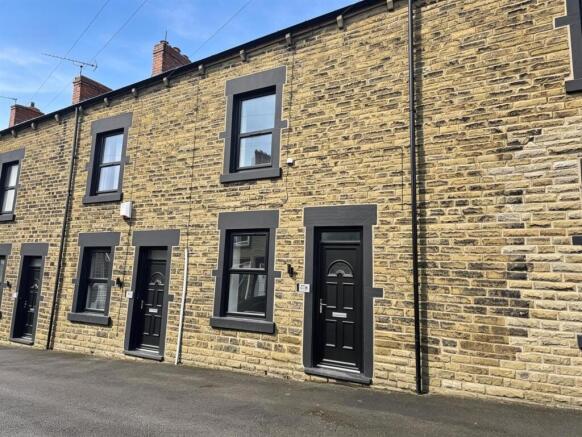 3 bed Terraced to rent Image 10