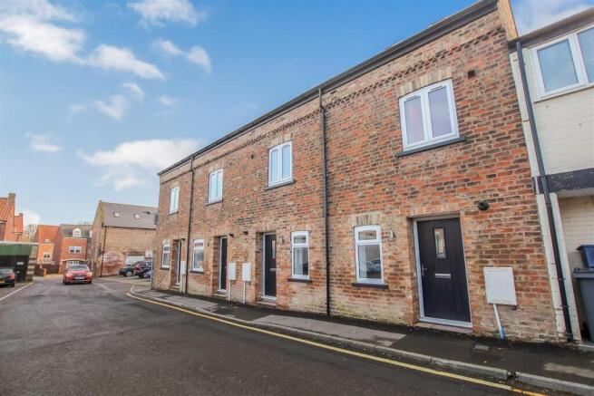 2 bed Terraced for sale Image 12