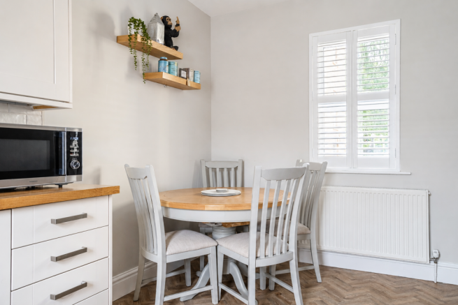 2 bed Terraced for sale Image 6