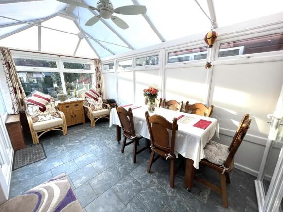 Conservatory Dini...