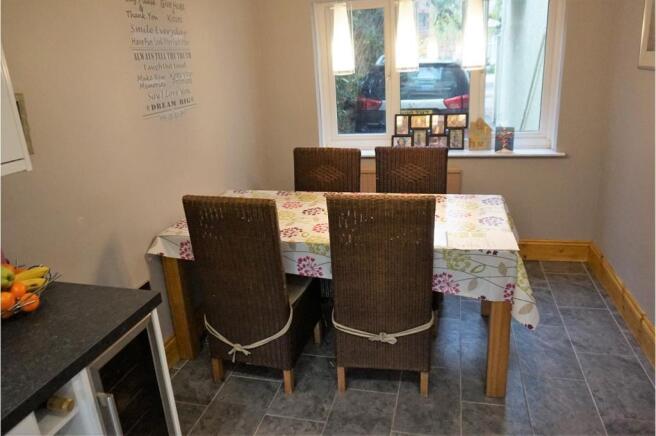 Kitchen / Breakfast