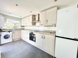 13, Farmfield, Sale M33 5PW