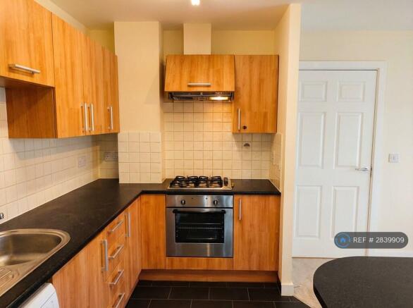 Kitchen - Oven & Hob