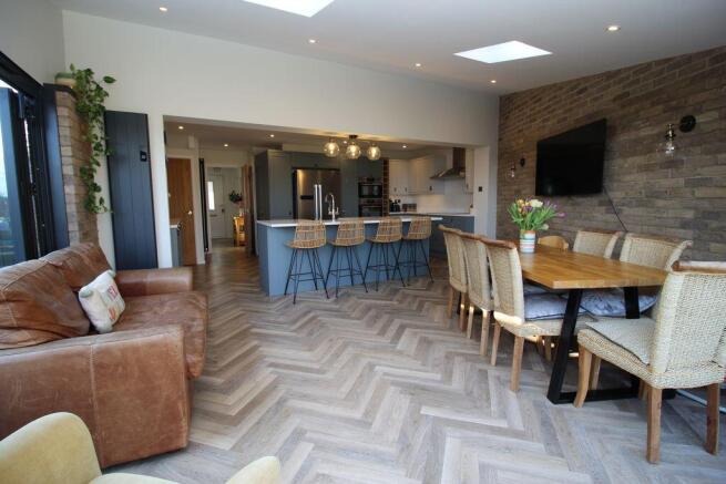 Kitchen/Living/Dining
