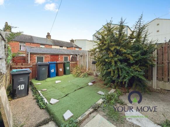 2 bed Terraced for sale Image 6