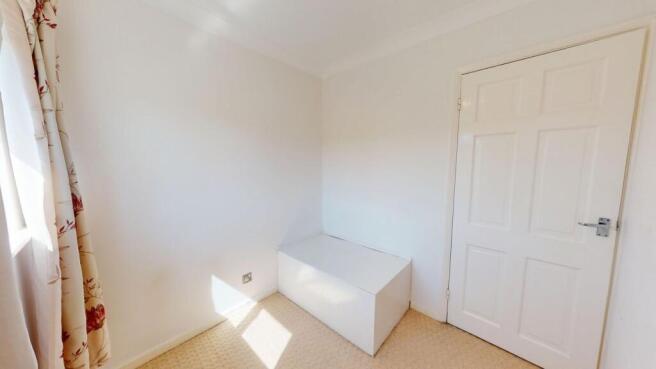 3 bed Semi-Detached for sale Image 8