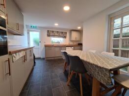 57, Cherry Hinton Road, Cambridge CB1 7BS