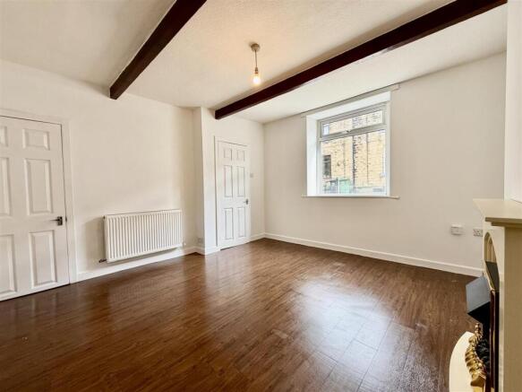 2 bed Terraced for sale Image 11