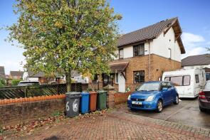 6, Chilwell Mews, Athersley North, Barnsley S71 3NY