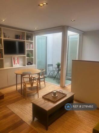 Dining Area/ Outdoor Terrace