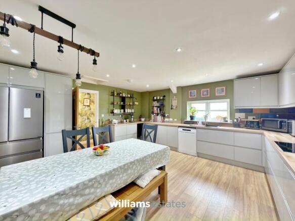 Kitchen Diner