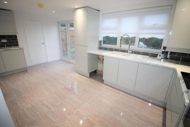 Kitchen/Dining Room