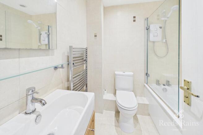 2 bed Terraced for sale Image 5