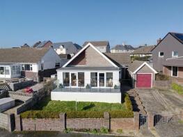 15, Pointfields Crescent, Hakin, Milford Haven SA73 3DA