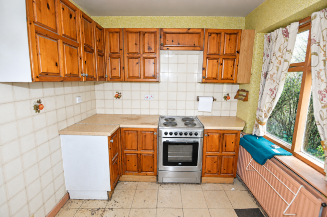 Moorfield Crescent, Lowton, Warrington, WA3 1AJ photo 4