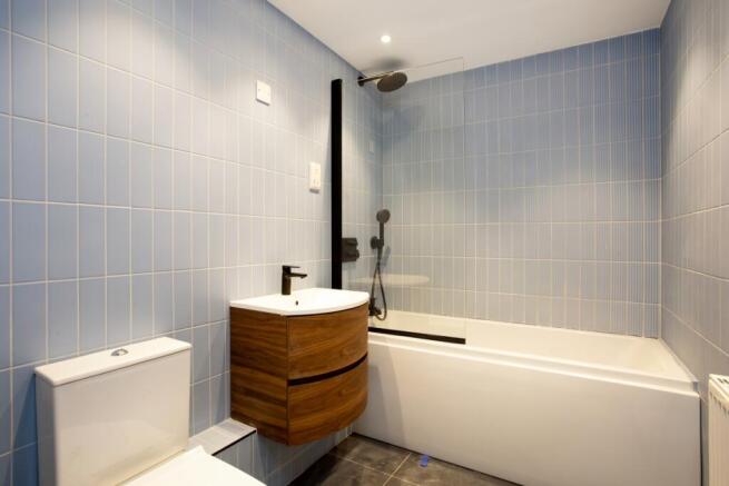 64301_68 Pageant ...