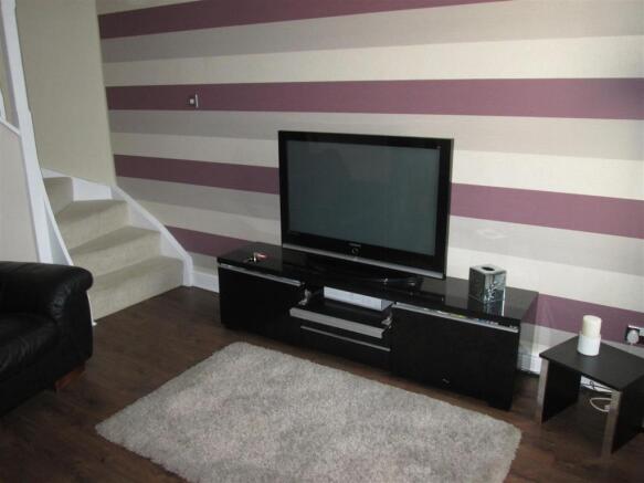Lounge 2.JPG