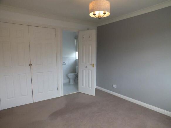 Master Bedroom - fea