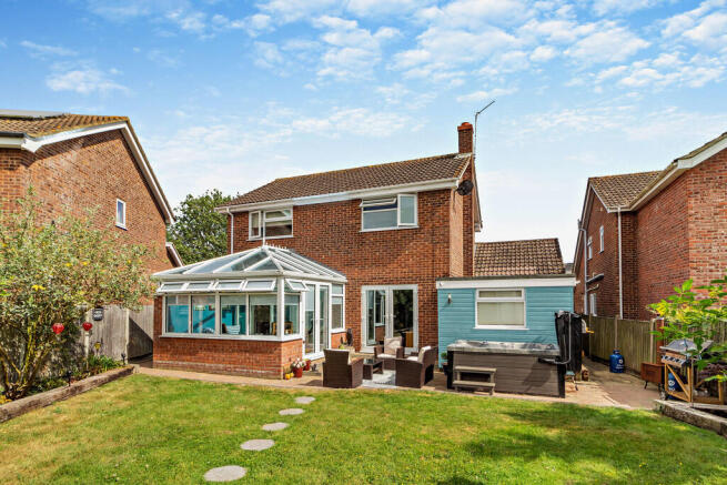 8616731-exterior0...