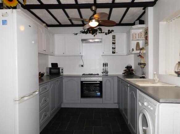 Kitchen 1