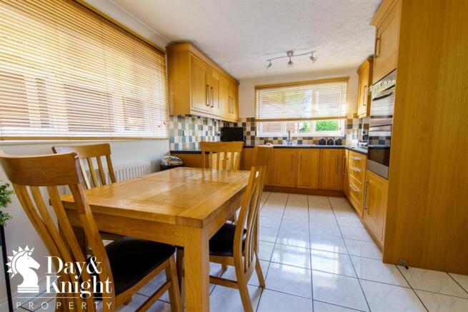 Kitchen diner