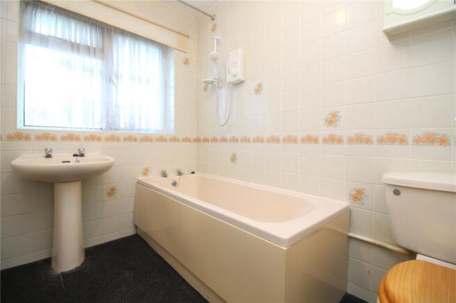 Aspen Place, New Milton, Hampshire, BH25 photo 4