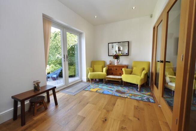 4 bed Detached for sale Image 10