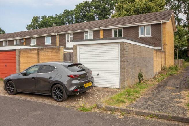 Garage & Parking