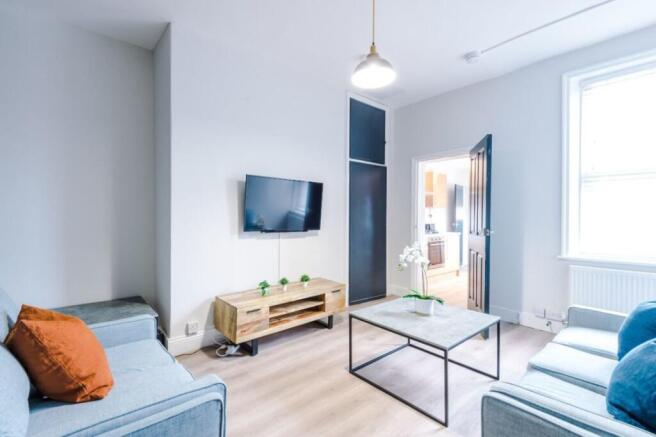 198SR - Living Area