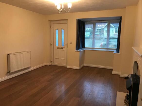 Living Room.jpg