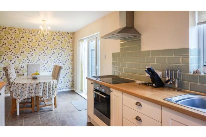 Kitchen/Breakfast