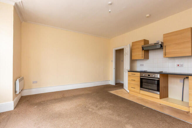 Lounge/Dining/Kit...