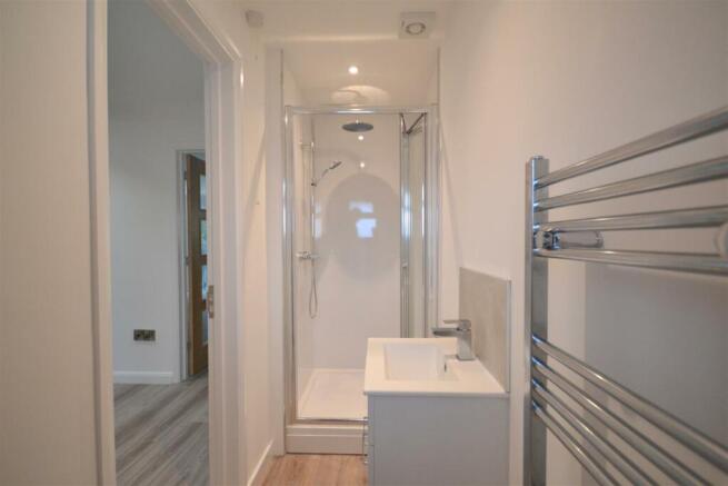 Family Shower Room