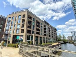 53, 1 Southmere House, Highland Street, Stratford, London E15 2ZG