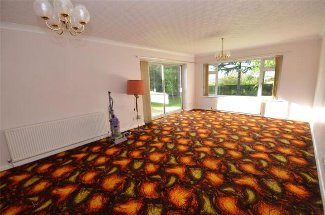 Through Lounge
